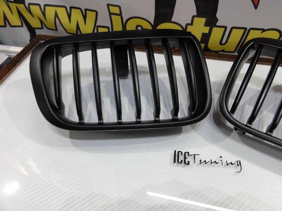 Grelha frontal BMW E46 Compact 01-05 Preto mate