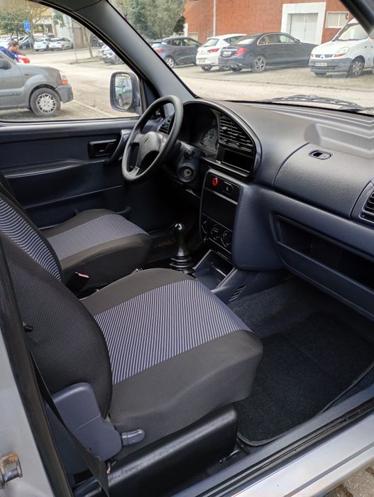 148000km.   Reservado