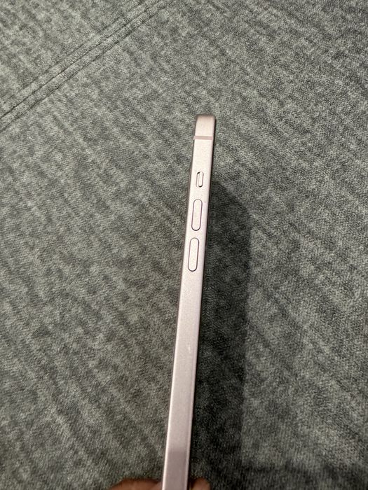 iPhone 15 128gb Pink Icloud Lock (На запчасти)