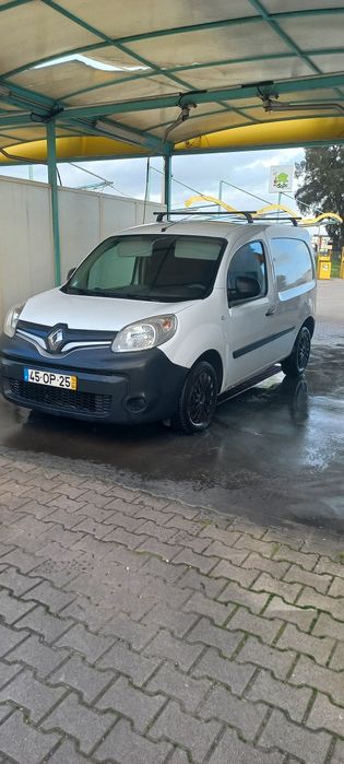 Renault kangoo 2014.Verçāo 3 lugares