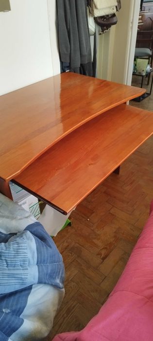 Secretaria em Madeira
