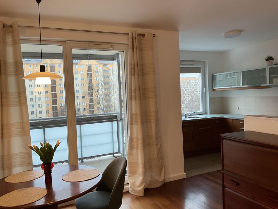 Miłe, 2-pokojowe mieszkanie na Muranowie