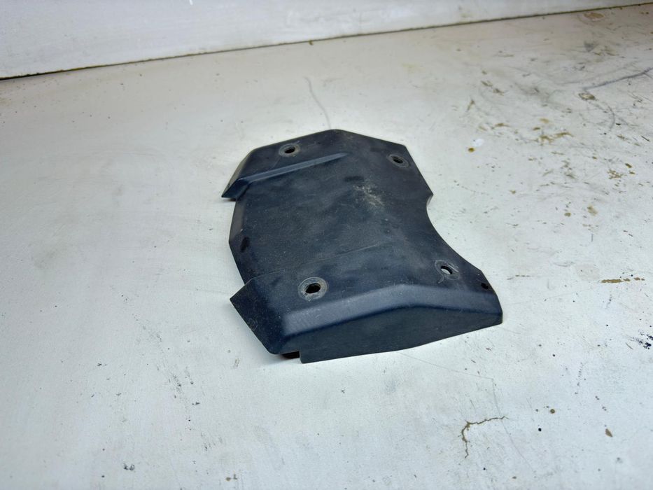 Yamaha FZ1 N Fazer 1000 RN16 Osłona Pompy ABS Dolna Wypełnienie 2011