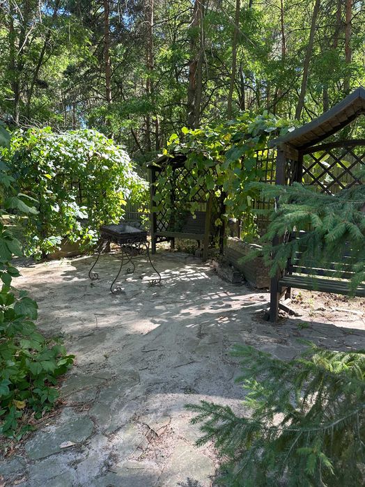 Будинок 180м, баня31м, 2 басейни,12соток, Переяслав, берег Дніпра, ліс