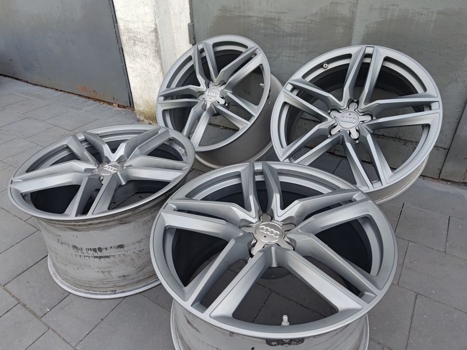 Oryginalne alufelgi AUDI R8 FL 19 cali 5x112, idealny stan, 2x8,5J i 2x 11J, czujniki TPMS, śruby