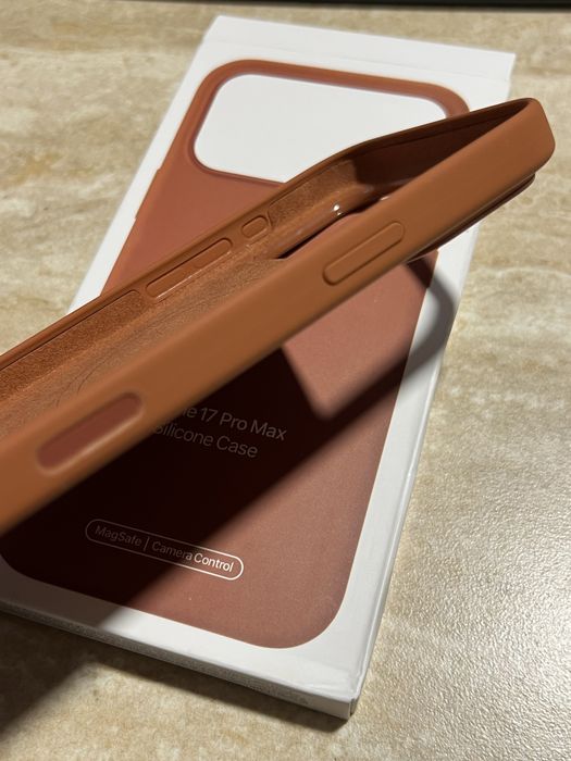 Capa iPhone 17 Pro Max Silicone Case c/Magsafe