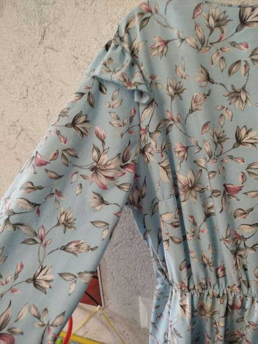 Довга святкова сукня