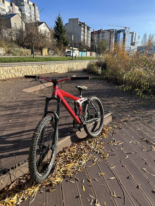 TREK session 77fr