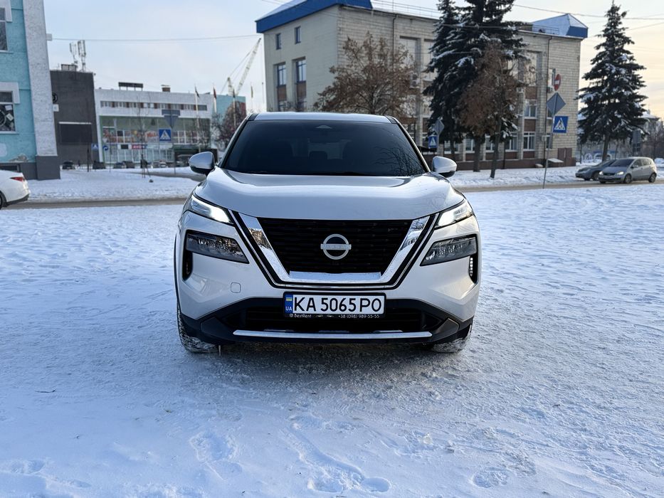 Продам нисан Рог