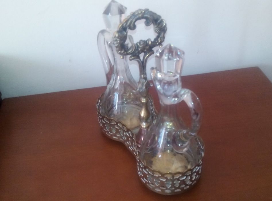 Galheteiro em latão435307362439680001
