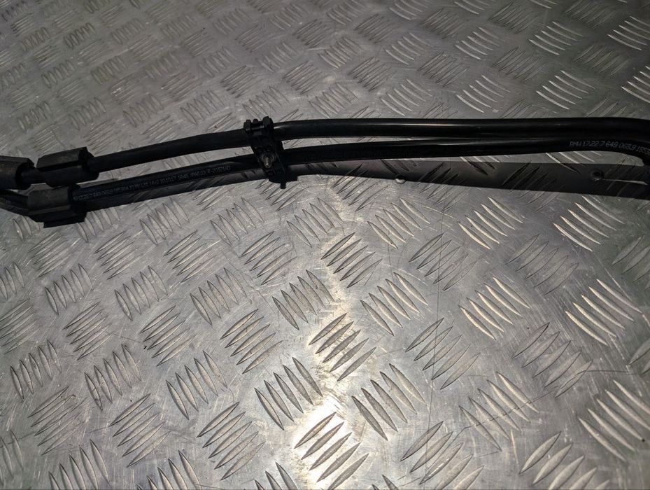 Патрубок трубка шланг системи охолодження АКПП подача BMW X5 F15, X6 F16 / 5 series F10 / 3 F30 / 17227636885