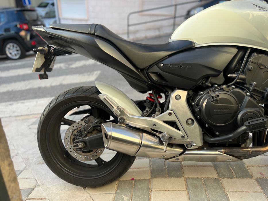 Hornet CB600f Hornet