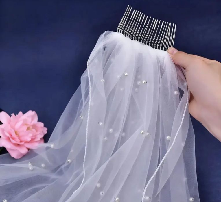 Продаю весільну фату