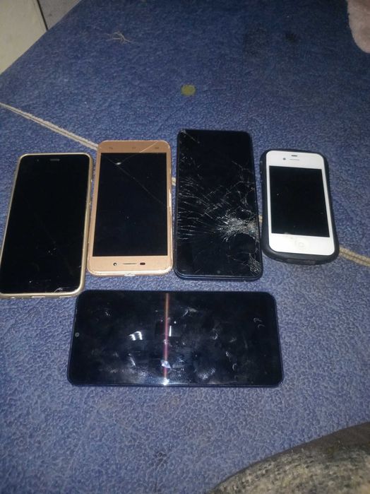 Робочі телефони треба заміна єкранів на запчастини. Срочно