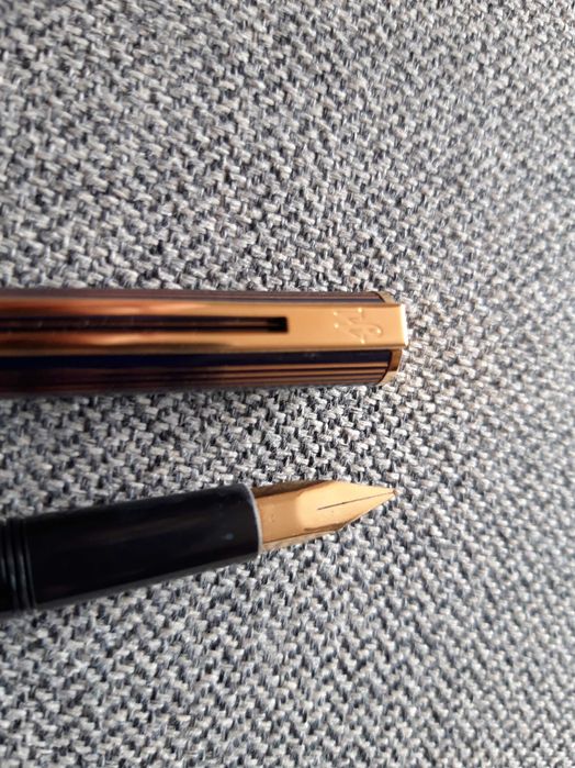 Caneta de tinta permanente "WATERMAN"
