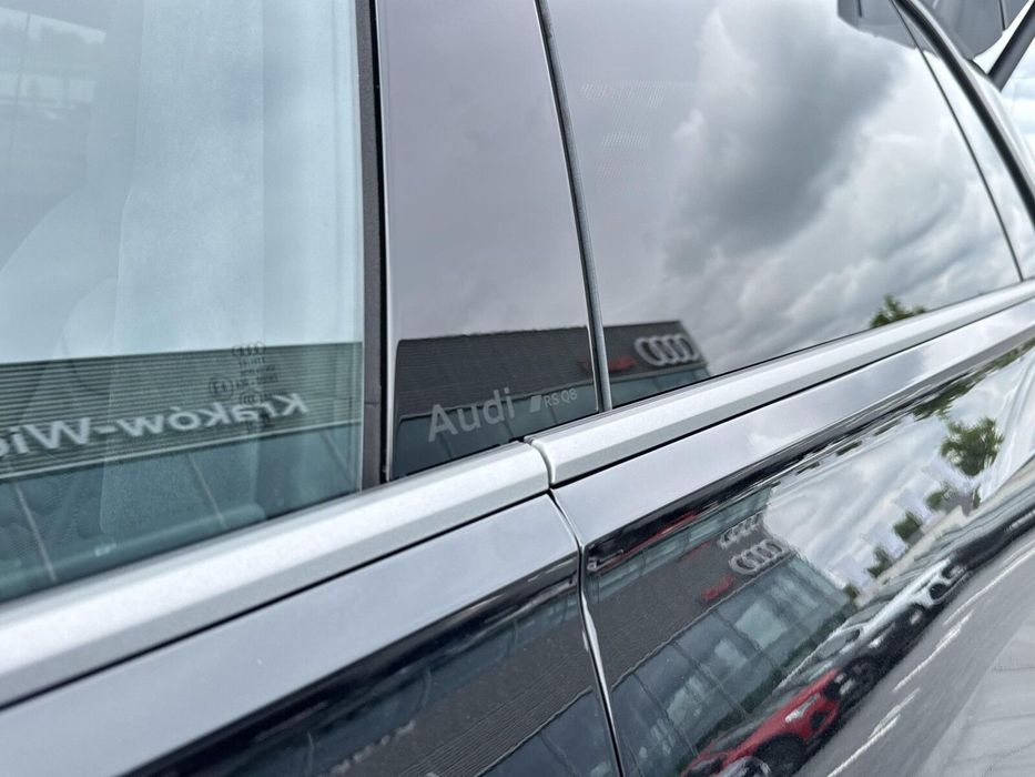 Audi Rs Q8 ||1560||Suv Performance 640 Km Tiptronic