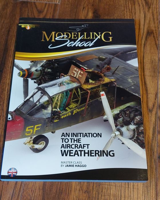 Poradnik modelarski Modelling school - AMMO of Mig