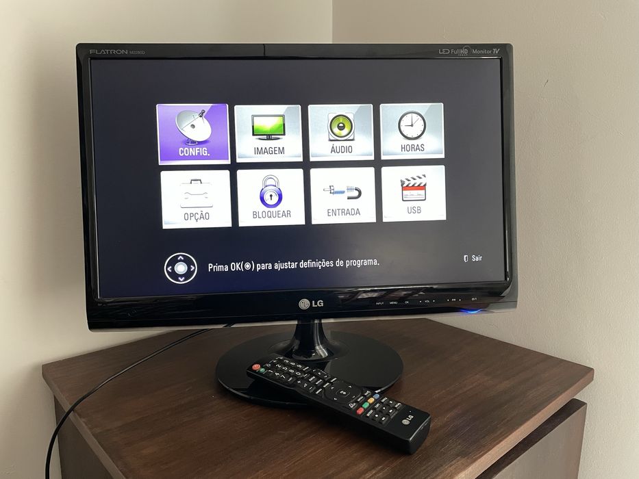 TV / Monitor LG Flatron M2280D-PZ