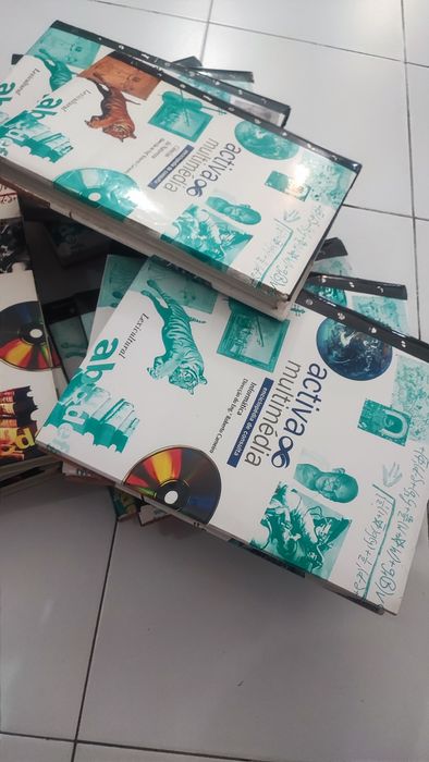 Livros Activia multimedia