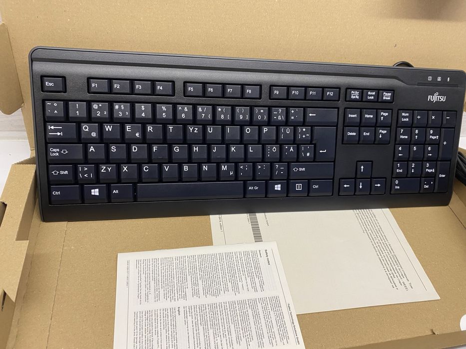 Клавіатура fujitsu KB410 K  Нова, не використовувалась , ергономічна клавіатура