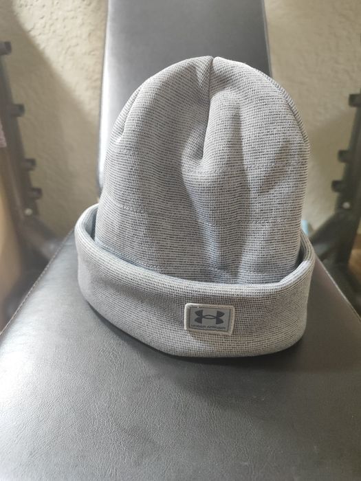 Шапка under Armour