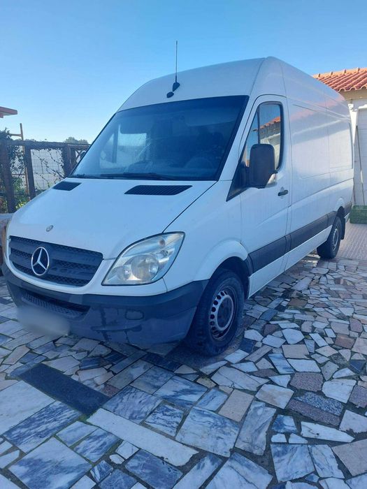 Mercedes-Benz Sprinter 7/2011