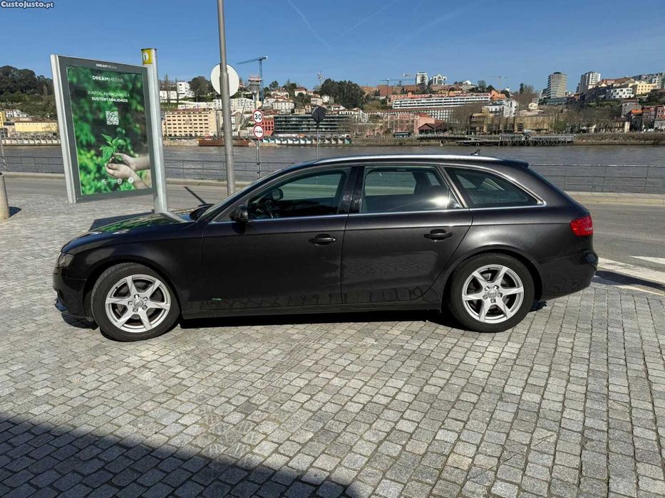 Audi A4 2.0 Sport - 09