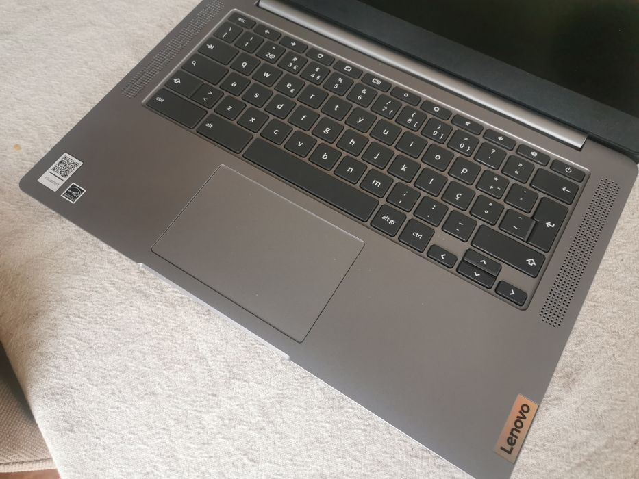 Lenovo Chromebook 2023