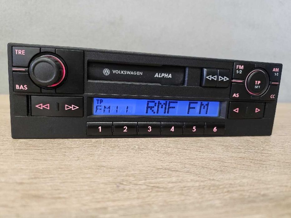 Radio samochodowe Oryginalne Volkswagen ALPHA 5 V / VW Golf 4 Passat b5, Polo, lupo Transporter T4 , T5  Gamma