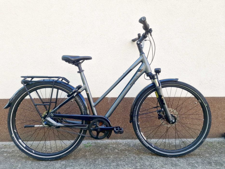 FV23% Rower trekkingowy Pegasus Premio SL Belt / pasek Gates / 55 cm