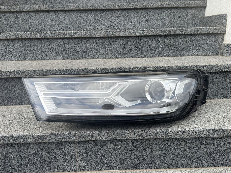 Фара ліва Audi Q7 4m Bi-xenon Європа