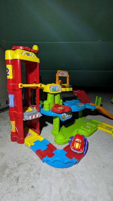 Pista de Carros Bólides Bip Bip Super garagem, da Concentra