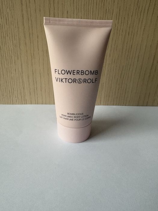 Flowerbomb Viktor&Rolf Body Lotion