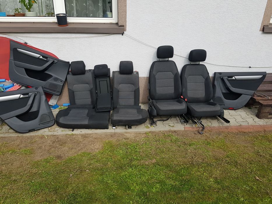 Komplet Foteli 3 Boczki Europa VW Passat B7 3AB