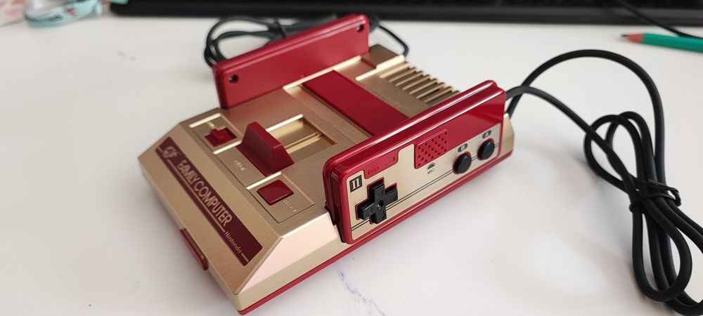 Nintendo Clássico Mini Famicom Shonen Jump  Goldn
