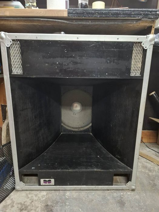 Głośnik JBL E 140-8