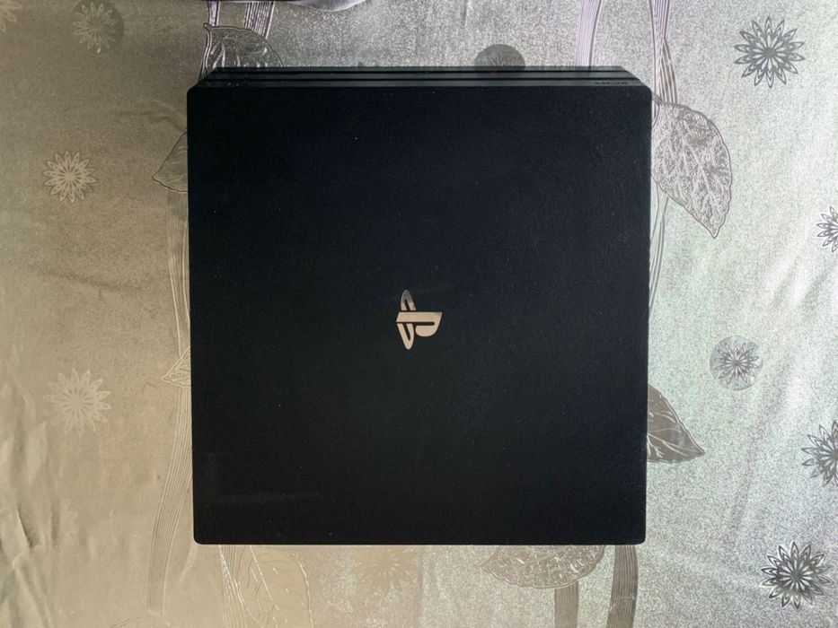 Sony PlayStation 4 Pro 1TB - Jet Black