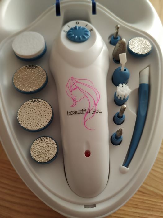 Zestaw do manicure i pedicure beautiful you nowy