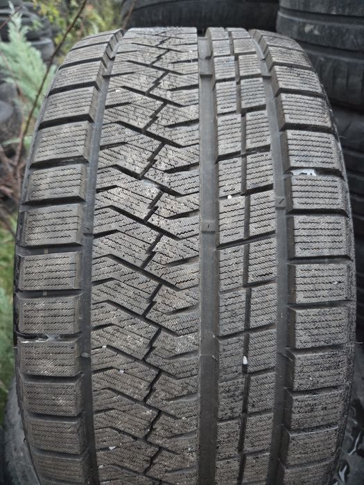 Шина 235/35 R19 Triangle нова 1шт