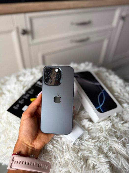 iPhone 16 Pro 256 GB Black Titanium + pełny zestaw + dowód zakupu
