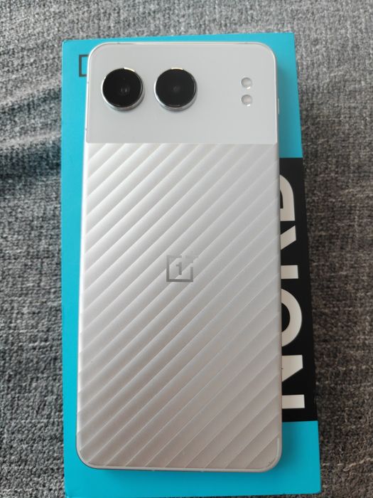 OnePlus Nord 4 16/512 GB Silver – gwarancja do 11.2026, stan bardzo dobry