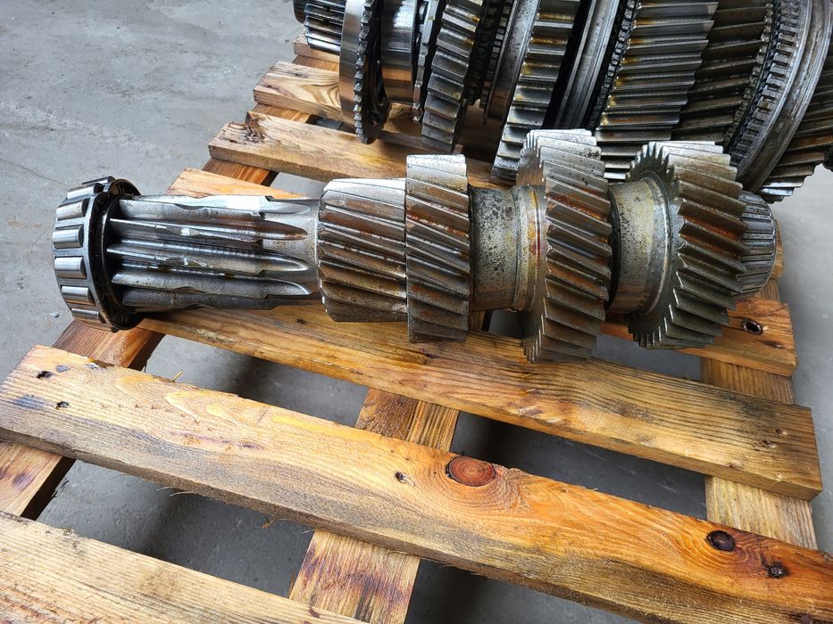 wałek górny skrzynia skrzyni biegów grs 925 r scania r 730 2034854