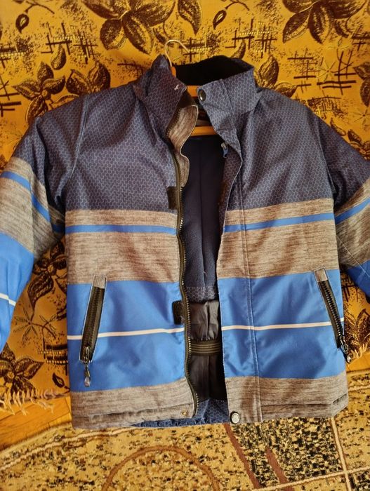 Продам зимовий термокомбінезон