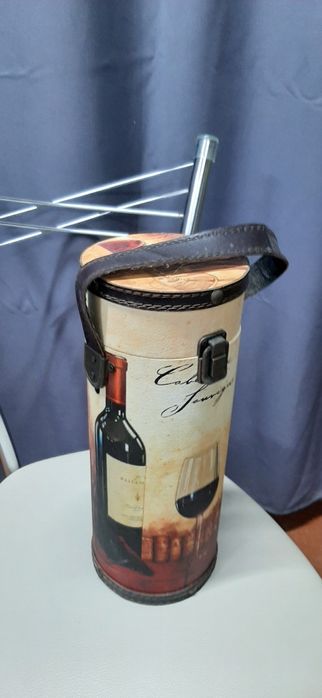 Тубус для подарочного спиртного.