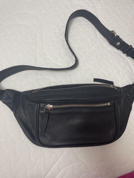 Новая бананка кожа Topshop