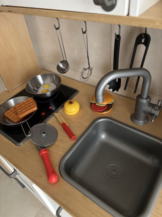 Cozinha Ikea usada e acessorios execelente prenda de Natal