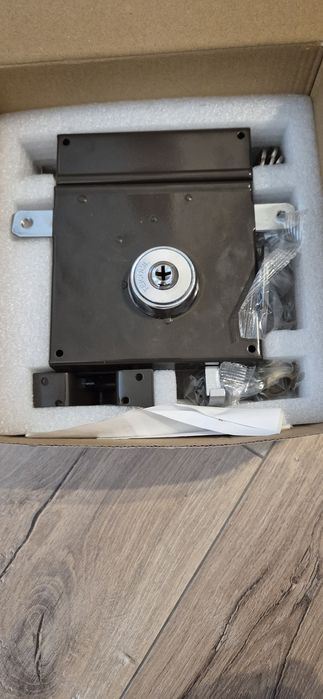 Fechadura Porta c/chaves.