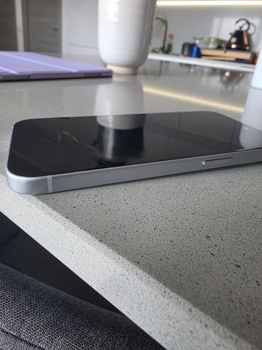 Iphone 15 branco 128gb