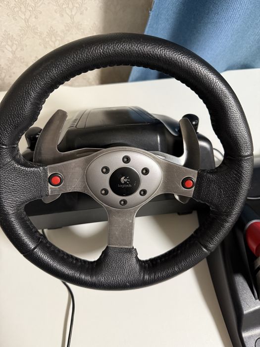 Ігрове кермо ( руль) Logitech G25  , коробка передач та педалі