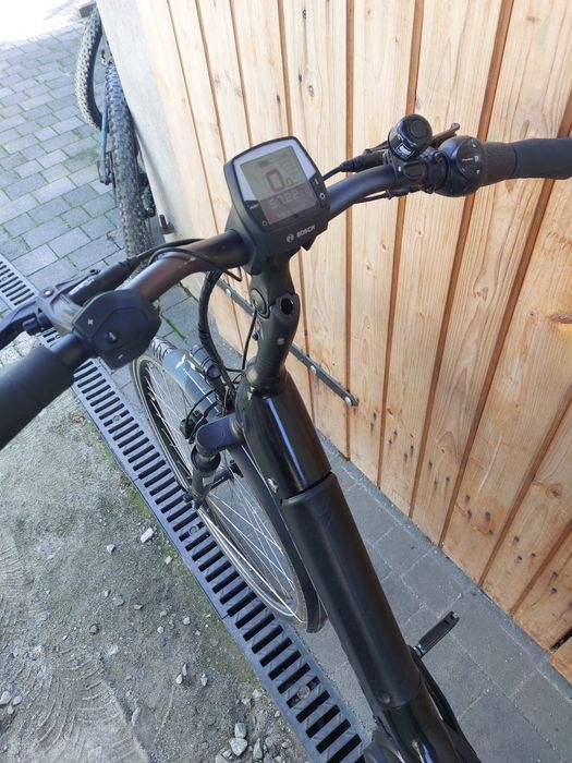 Rower Elektryczny VICTORIA E TREKKING 11.4 Bosch Active Line Plus M 51